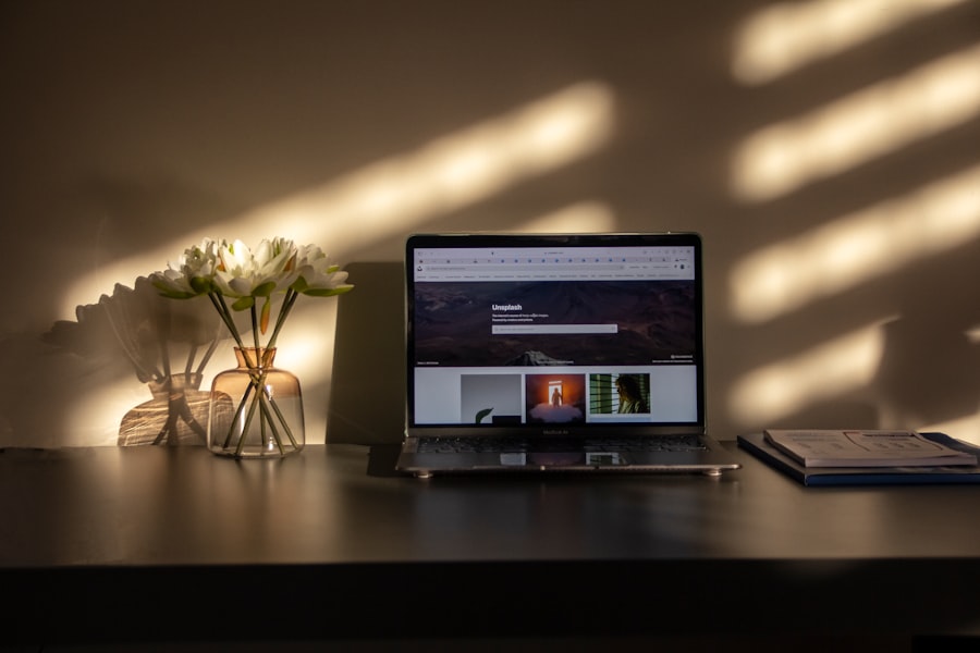 Photo trust through clean web aesthetics