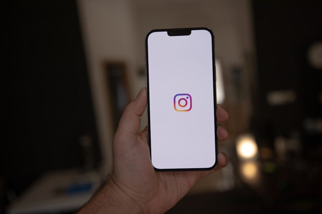Photo online marketing strategy