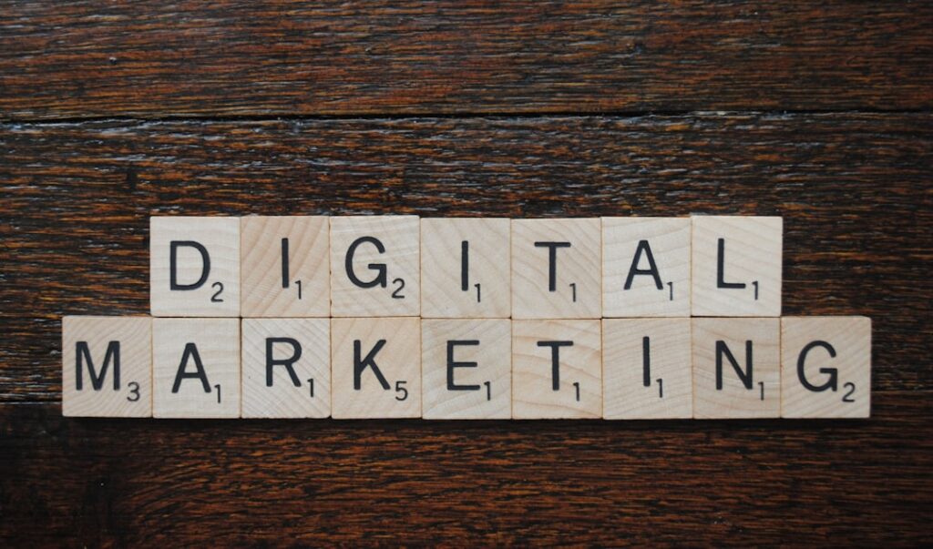 Photo internet marketing